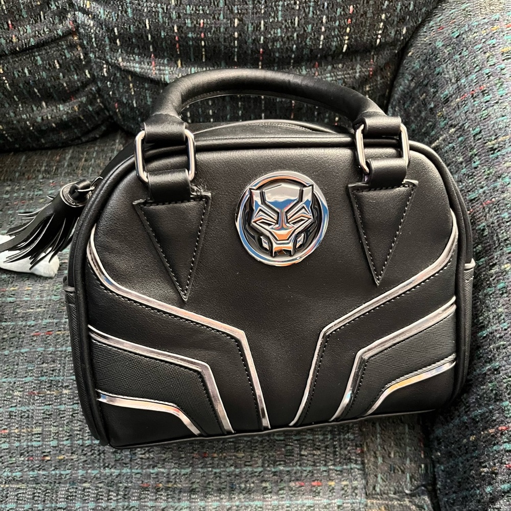 Bioworld Marvel Black Panther Purse